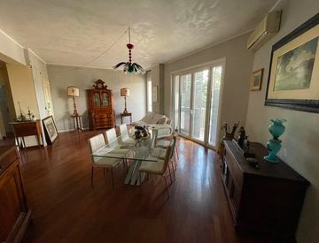 Soggiorno - Appartamento in Vendita in zona Centro a Reggio Emilia