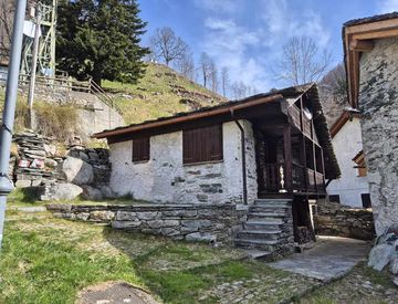 Foto 1 di 26 - Casa indipendente in Vendita in Località tettominocco a Carcoforo