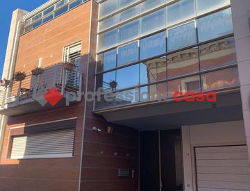 Facciata - Trilocale in Vendita in Viale Vittorio Veneto a Catania