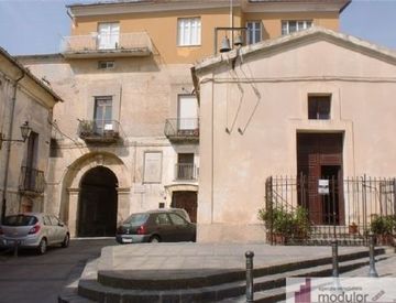 Foto 1 di 5 - Appartamento in Vendita in Via Marincola Politi a Catanzaro