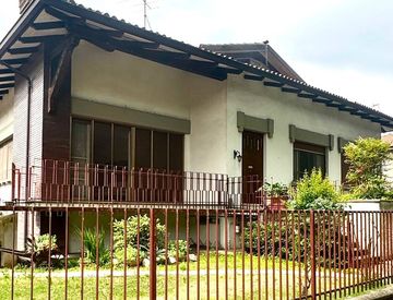 Facciata - Villa in Vendita in Viale C. Battisti 35 a San Secondo Parmense