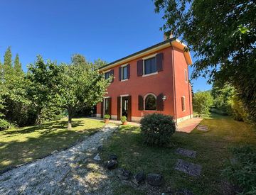 Facciata - Rustico, casale in Vendita in San Vicino a Poggio San Vicino