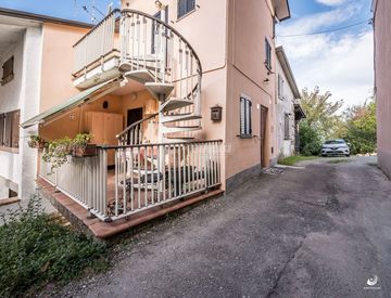 Foto 1 di 35 - Casa indipendente in Vendita in Via Frascaro 639 a Prignano sulla Secchia