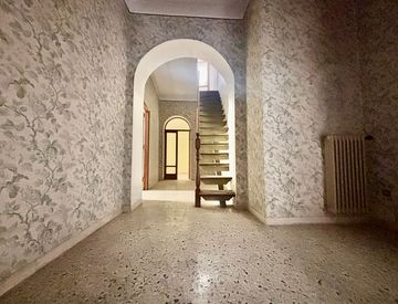 Foto 1 di 65 - Appartamento in Vendita in Corso Camillo Benso Conte di Cavour 21 a Todi