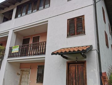 Foto 1 di 17 - Villetta a schiera in Vendita in campolungo 24 a Civiasco