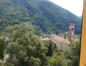 Foto 1 di 17 - Rustico, casale in Vendita in Località Case Brugh a Ventimiglia