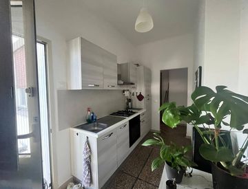Cucina - Trilocale in Affitto in Via Tevere 1 a Pisa