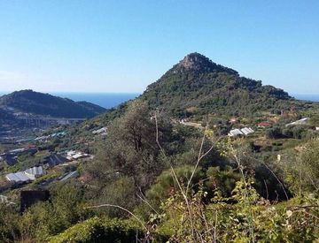 Foto 1 di 23 - Rustico, casale in Vendita in della cresta a San Biagio della Cima