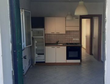 Cucina - Casa indipendente in Affitto in Via Piantalbis a Cascina