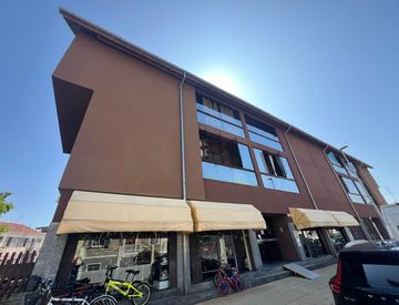 Foto 1 di 28 - Quadrilocale in Vendita in Via Solaroli 3 a Vercelli