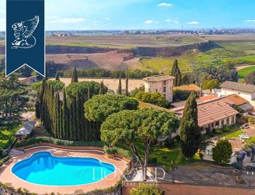 Area comune - Villa in Vendita in zona Castel di Leva-Fonte Laurentina, Vallerano a Roma