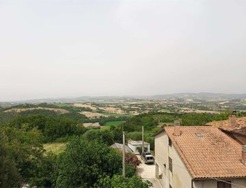 Foto 1 di 26 - Casa bifamiliare, trifamiliare in Vendita in Frazione Cecanibbi a Todi