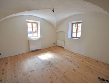 Camera da letto - Quadrilocale in Vendita in Via Franz Josef Rudiger 318 a San Candido