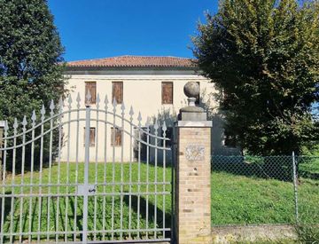 Facciata - Casa indipendente in Vendita in Via Roma a Mogliano Veneto