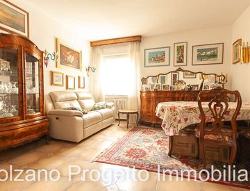 Camera da letto - Trilocale in Vendita in Viale Europa a Bolzano