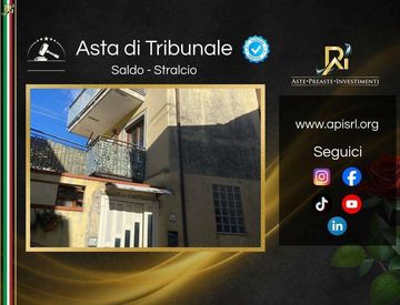 Foto 1 di 30 - Quadrilocale in Vendita in Via Teodoro Mommsen 2 a Benevento