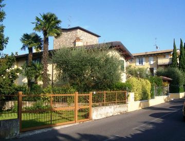 Vista - Villa in Vendita in zona Centro a Desenzano del Garda