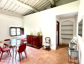 Soggiorno - Quadrilocale in Affitto in Via di Buti a Vicopisano