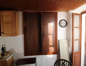 Foto 1 di 14 - Rustico, casale in Vendita in Via Scarognini a Varallo
