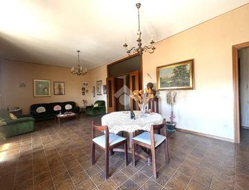 Soggiorno - Appartamento in Vendita in Via Girolamo de Rada 5 a Catanzaro