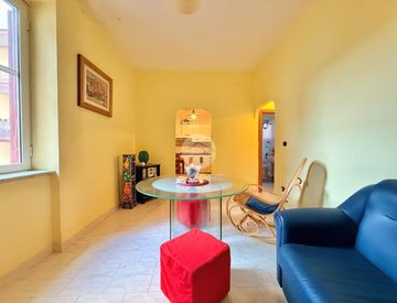 Giardino - Trilocale in Vendita in Corso Umberto I a Pozzuoli