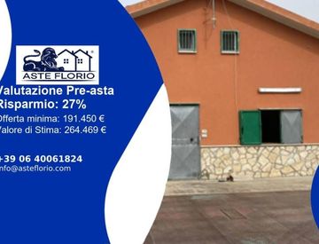 Foto 1 di 22 - Rustico, casale in Vendita in Strada Statale 93 a Canosa di Puglia