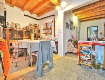 Soggiorno - Trilocale in Vendita in Via Galileo Ferraris 18 a Livorno Ferraris