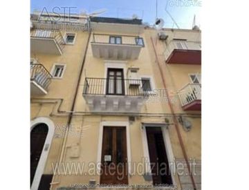 Foto 1 di 8 - Quadrilocale in Vendita in Via Padre Trapani 24 a Ragusa