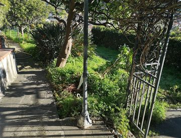 Giardino - Villetta a schiera in Vendita in Via Duca degli Abruzzi a Sanremo
