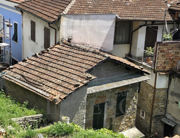Foto 1 di 20 - Rustico, casale in Vendita in Corso Verbone 123 a Soldano