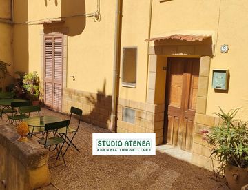 Facciata - Trilocale in Vendita in Salita F. Sala a Agrigento