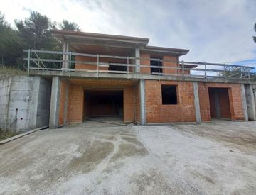 Foto 1 di 20 - Villa in Vendita in Snt'Agata a Imperia