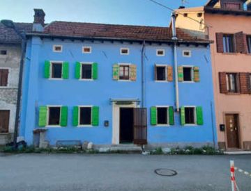 Vista - Casa indipendente in Vendita in Via I Maggio a Tambre