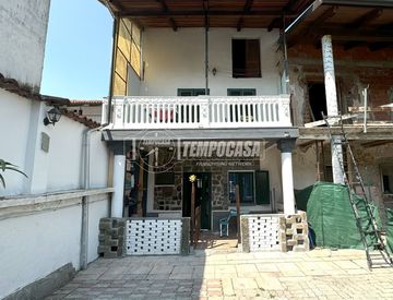 Foto 1 di 23 - Rustico, casale in Vendita in Via Solferino a Cossano Canavese