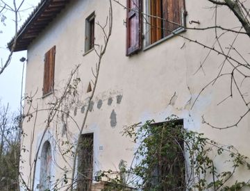 Facciata - Appartamento in Vendita in Strada Provinciale Vecchia Aretina a Terranuova Bracciolini