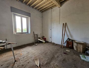Foto 1 di 19 - Casa indipendente in Vendita in Via 4 Novembre a Bernate Ticino