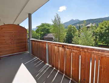 Terrazza - Trilocale in Vendita in Via Rienza 13 a Villabassa