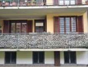 Facciata - Trilocale in Vendita in Via della Chiesa 3 a Magnago