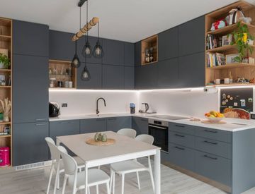Cucina - Trilocale in Vendita in Via Basilica 4 a Inverigo