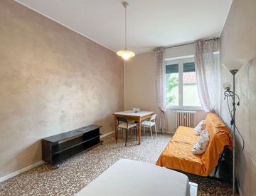 Camera da letto - Bilocale in Vendita in Via Vincenzo Gioberti a Sesto San Giovanni