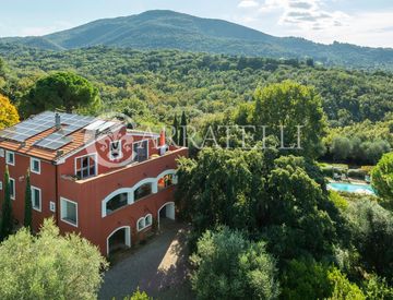 Foto 1 di 48 - Villa in Vendita in Strada Provinciale Puntone 20 a Gavorrano