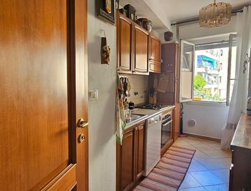 Cucina - Trilocale in Vendita in Via Martiri della Libertà 226 a Sanremo