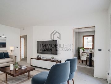 Soggiorno - Trilocale in Vendita in Via Renon 12 a Bolzano