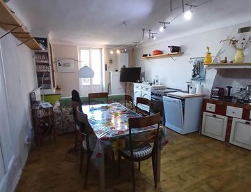 Soggiorno - Appartamento in Vendita in Via Roma a Castel Vittorio