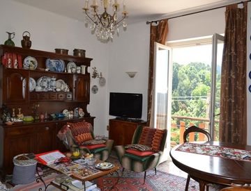 Soggiorno - Quadrilocale in Vendita in Via Taggiasco a Bajardo