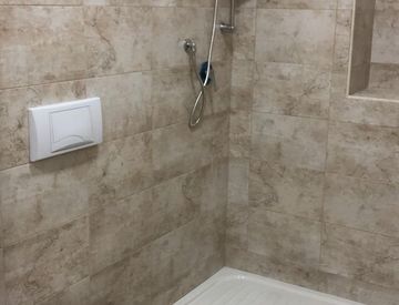 Bagno - Quadrilocale in Vendita in Via Giuseppe Garibaldi 114 a Ragusa