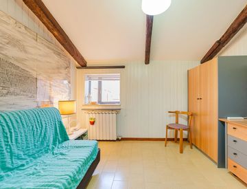 Camera da letto - Bilocale in Vendita in Calle Larga Giacinto Gallina 6388 a Venezia