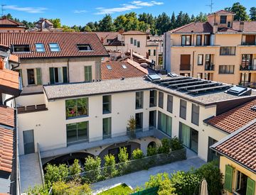 Facciata - Trilocale in Vendita in Via Carlo Giuseppe Veratti 5 a Varese
