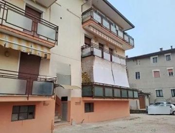 Vista - Trilocale in Vendita in Via Stadio 21 a Chiampo