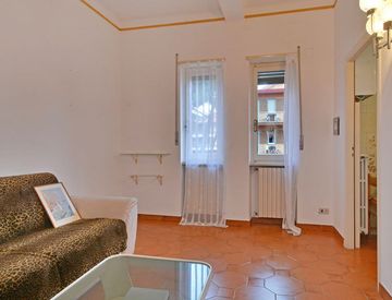 Soggiorno - Trilocale in Vendita in Via Cesare Balbo 24 a Bordighera